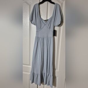 Caution To The Wind Dress Small S Light Blue Long Short Sleeve Dress